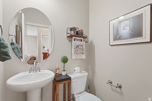 2448 W 3230 S, Syracuse, UT 84075
