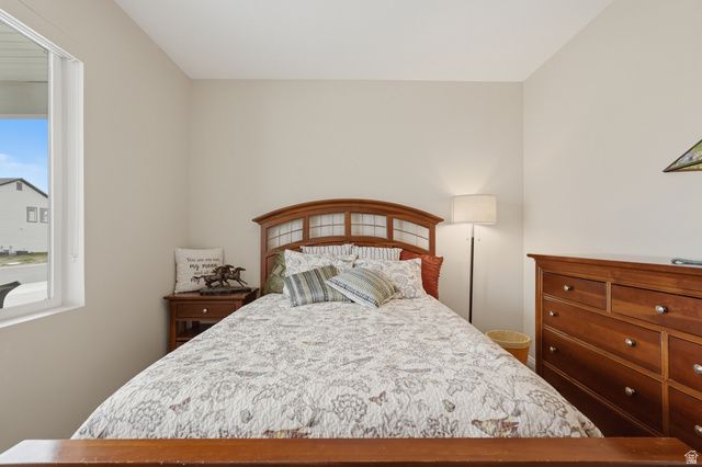 2448 W 3230 S, Syracuse, UT 84075