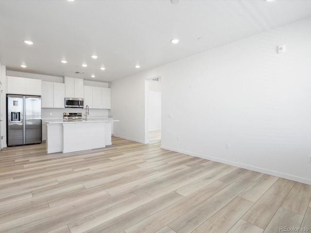 6153 N Ceylon Street 307, Denver, CO 80249