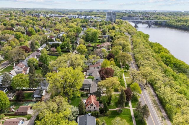 504 Mississippi River Boulevard S, Saint Paul, MN 55116