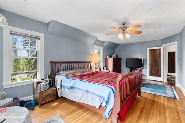 504 Mississippi River Boulevard S, Saint Paul, MN 55116
