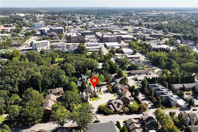 405 Forrest Lane, Gainesville, GA 30501