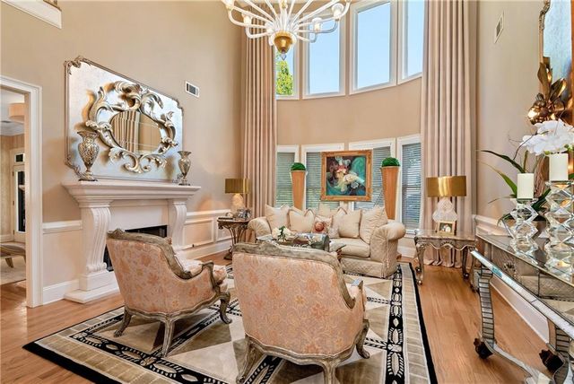 405 Forrest Lane, Gainesville, GA 30501