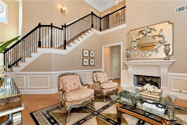 405 Forrest Lane, Gainesville, GA 30501