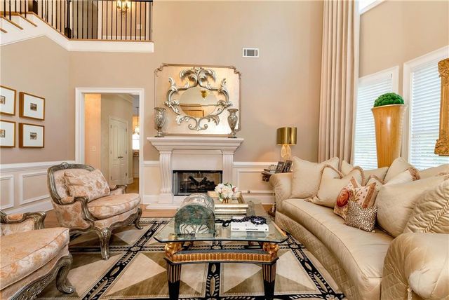 405 Forrest Lane, Gainesville, GA 30501