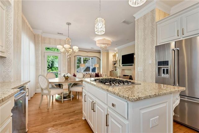 405 Forrest Lane, Gainesville, GA 30501