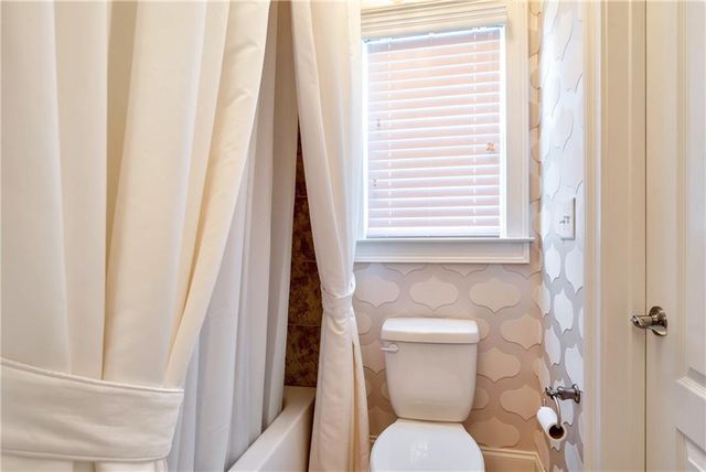 405 Forrest Lane, Gainesville, GA 30501