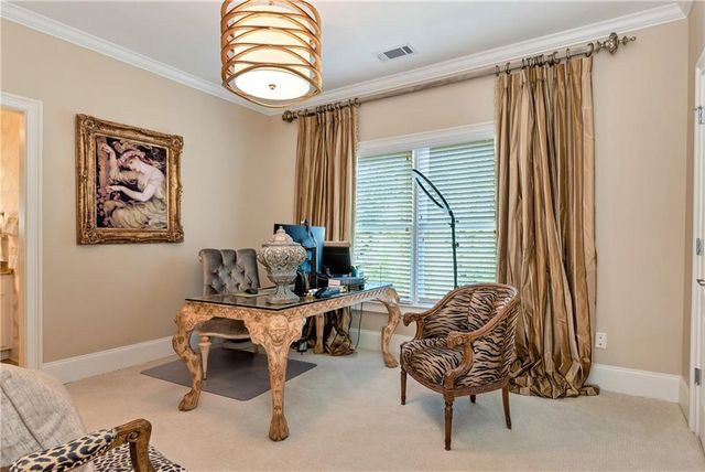 405 Forrest Lane, Gainesville, GA 30501