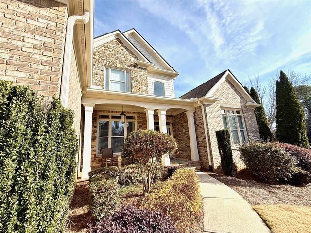 405 Forrest Lane, Gainesville, GA 30501