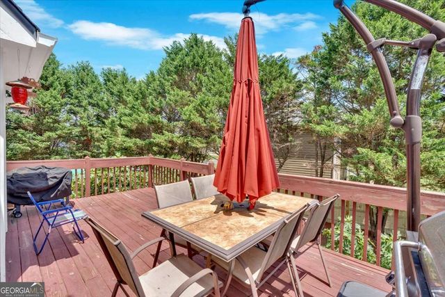 76 Colonial Circle NW, Cartersville, GA 30120