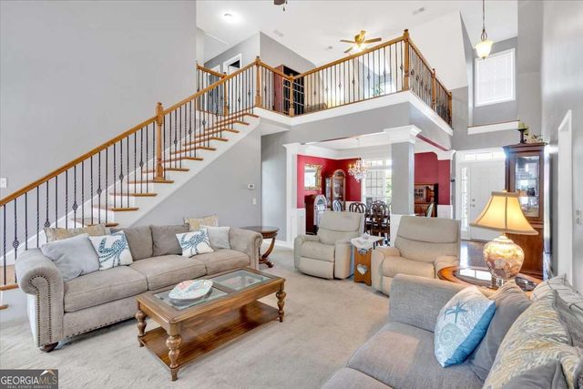76 Colonial Circle NW, Cartersville, GA 30120