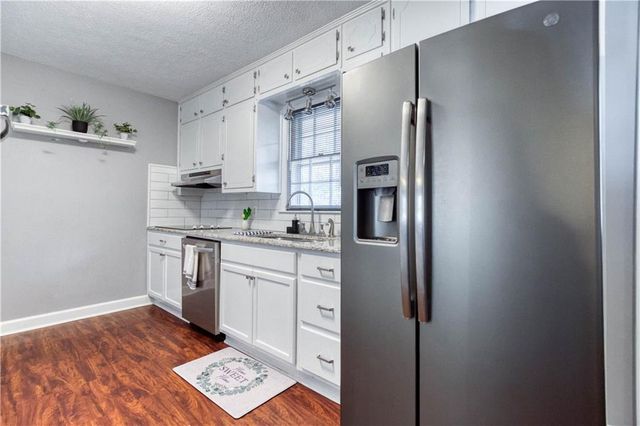 23 Woodland, Auburn, GA 30011