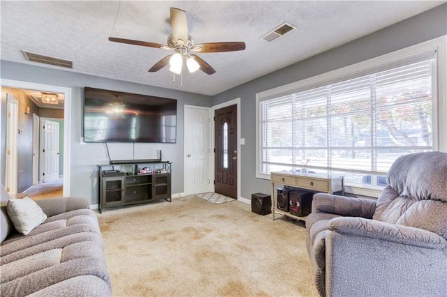 23 Woodland, Auburn, GA 30011