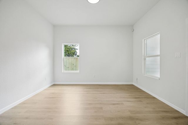 301 Cartersville Street B, Houston, TX 77029