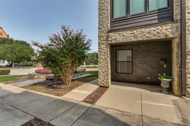 4060 Spring Valley Road 101, Farmers Branch, TX 75244