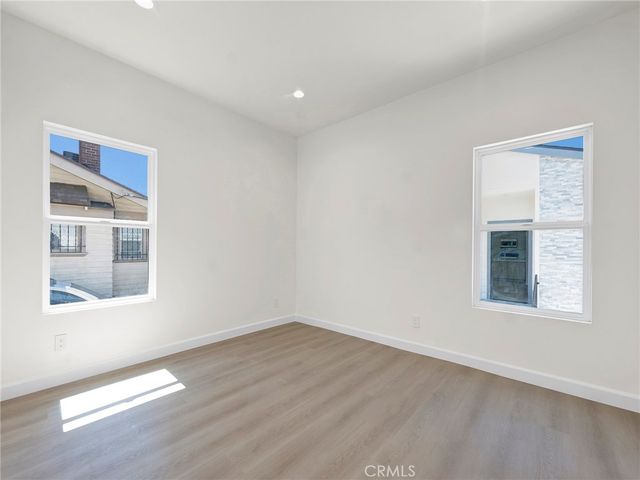 2947 Dalton, Los Angeles, CA 90018