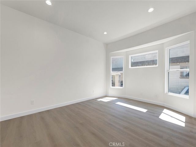2947 Dalton, Los Angeles, CA 90018