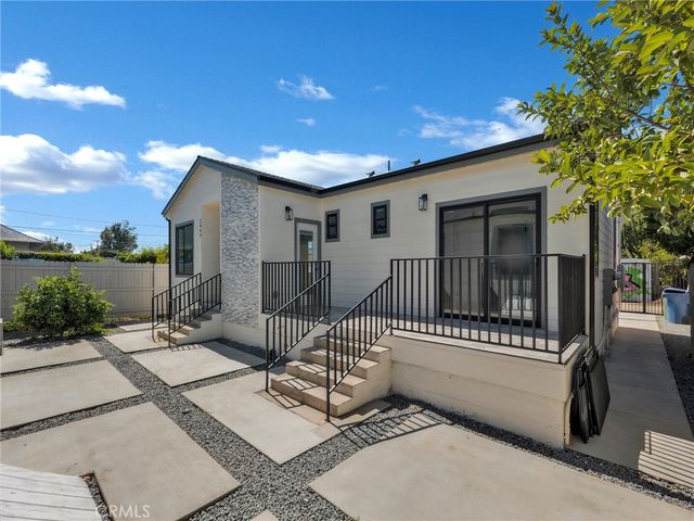 2947 Dalton, Los Angeles, CA 90018