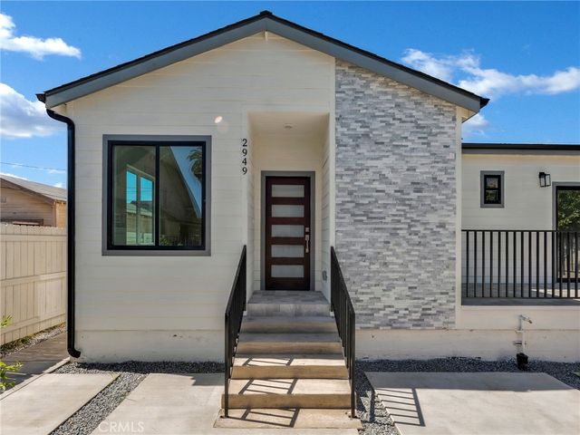 2947 Dalton, Los Angeles, CA 90018