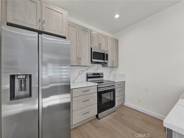 2947 Dalton, Los Angeles, CA 90018