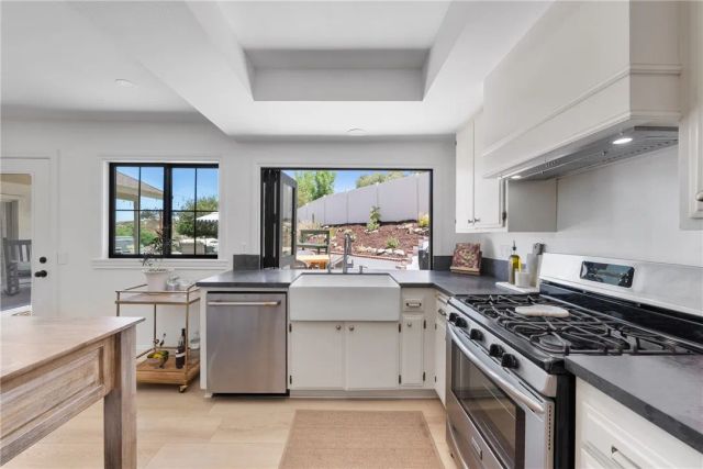 29840 Camino Del Sol, Temecula, CA 92592