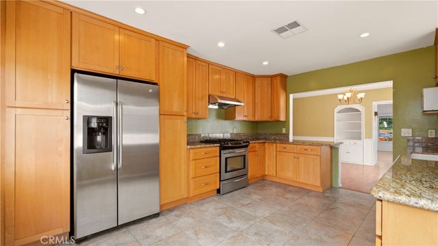 540 Clement Drive, Glendale, CA 91202