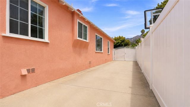 540 Clement Drive, Glendale, CA 91202