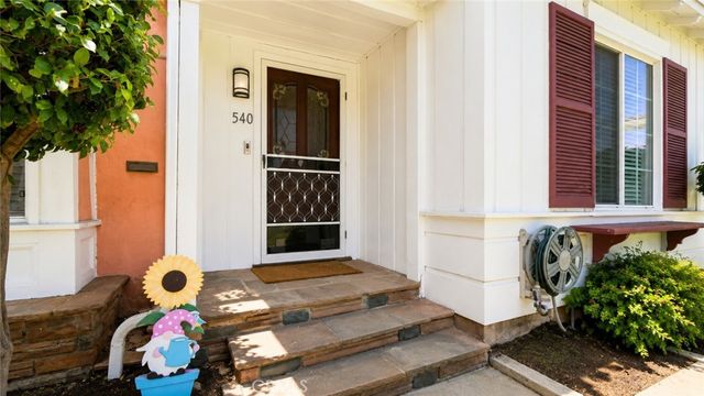 540 Clement Drive, Glendale, CA 91202