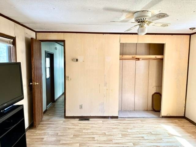 23 Liscomb Cir Unit 60, Gilford, NH 03249