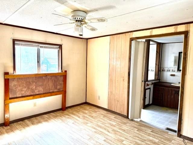23 Liscomb Cir Unit 60, Gilford, NH 03249