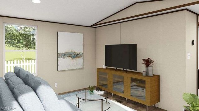 1275 Norton Avenue H4, Barberton, OH 44203