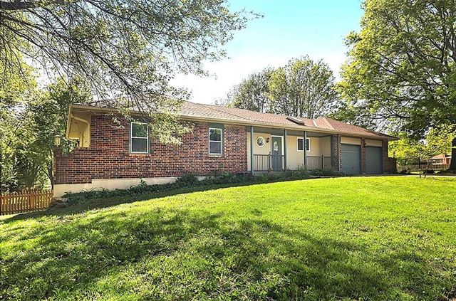 700 Lark Street, Raymore, MO 64083