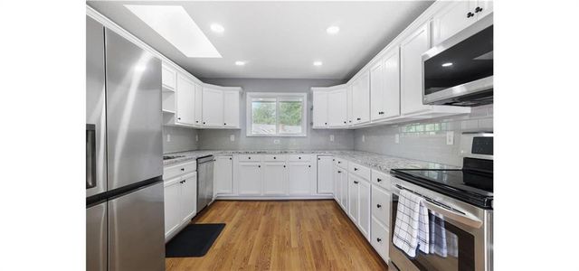 700 Lark Street, Raymore, MO 64083