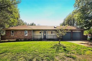 700 Lark Street, Raymore, MO 64083