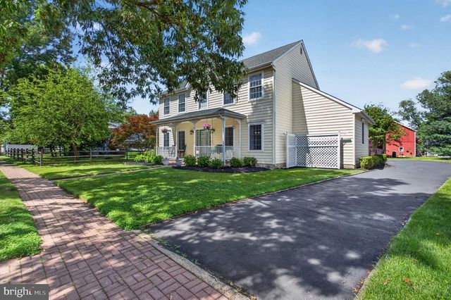 3 EMILY PL, Hamilton, NJ 08690