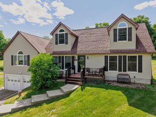 274 Strong St, Amherst, MA 01002