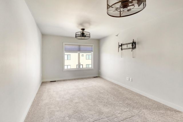 4106 Arthur Drive, Fargo, ND 58104