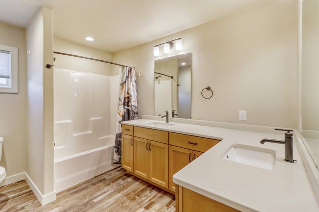 4106 Arthur Drive, Fargo, ND 58104