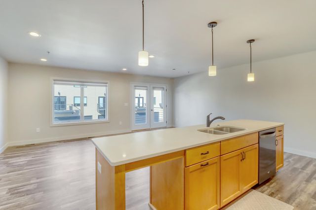 4106 Arthur Drive, Fargo, ND 58104