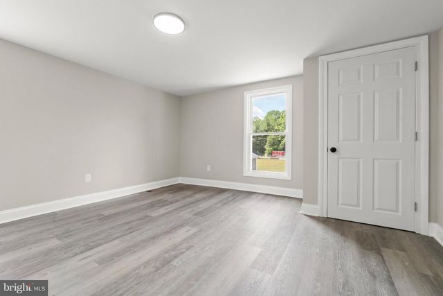 1551 S MAIN RD, Vineland, NJ 08360