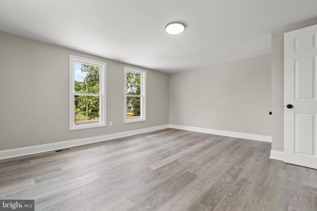 1551 S MAIN RD, Vineland, NJ 08360
