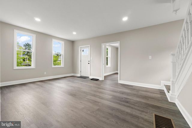 1551 S MAIN RD, Vineland, NJ 08360