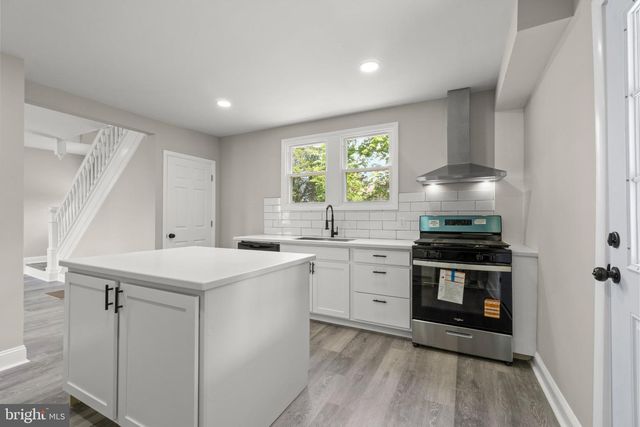 1551 S MAIN RD, Vineland, NJ 08360