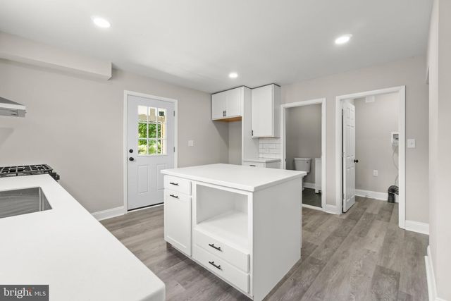 1551 S MAIN RD, Vineland, NJ 08360