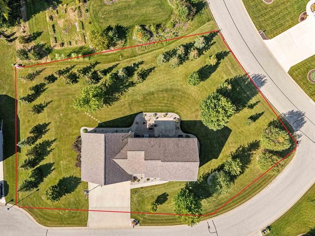 W5071 CHERRYWOOD COURT, Sherwood, WI 54169