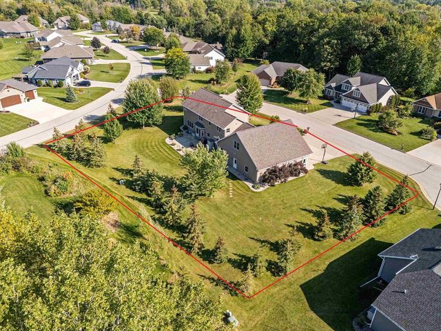 W5071 CHERRYWOOD COURT, Sherwood, WI 54169