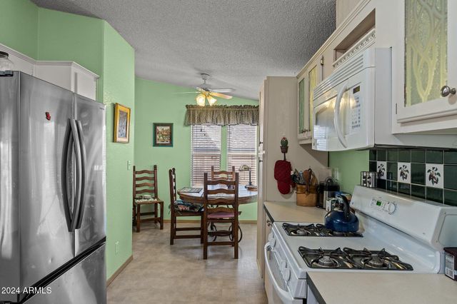 30854 S WANDERING Way, Congress, AZ 85332