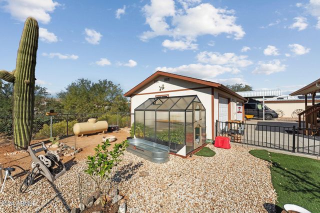 30854 S WANDERING Way, Congress, AZ 85332