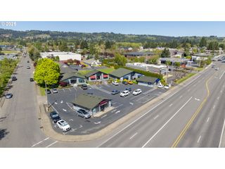 2911 E PORTLAND Rd, Newberg, OR 97132