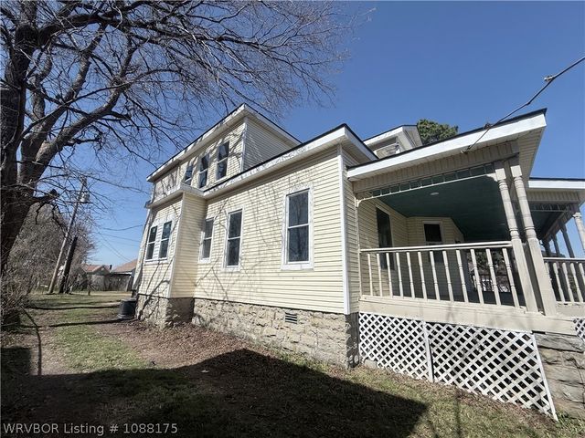 1119 N 13th Street, Fort Smith, AR 72901